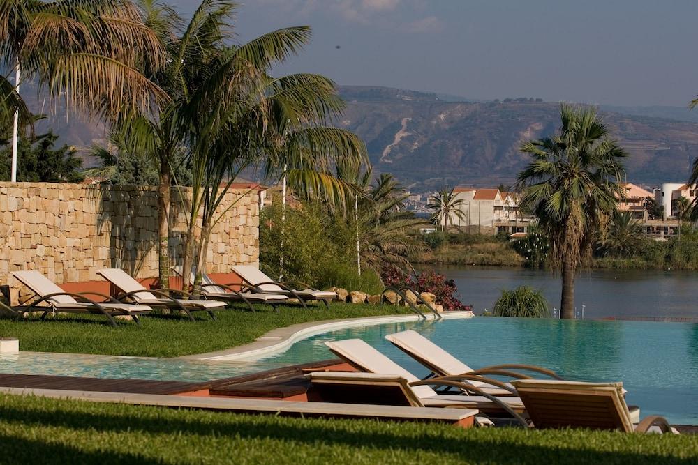 Villa Morgana Resort And Spa Torre di Faro Buitenkant foto