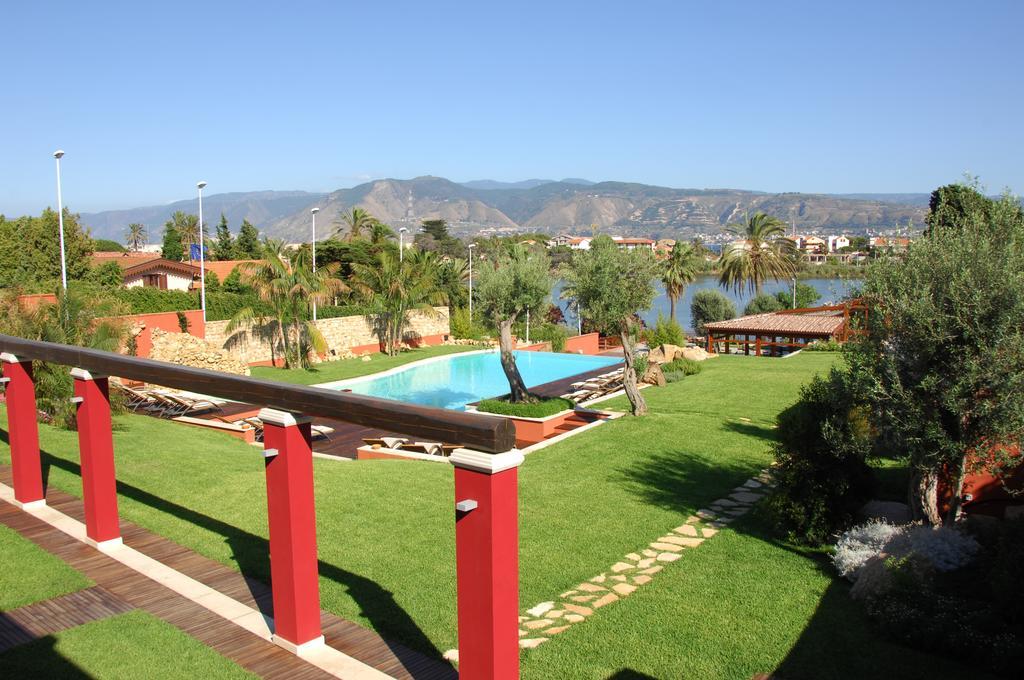 Villa Morgana Resort And Spa Torre di Faro Buitenkant foto