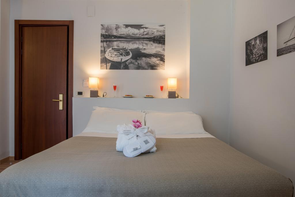 Villa Morgana Resort And Spa Torre di Faro Buitenkant foto